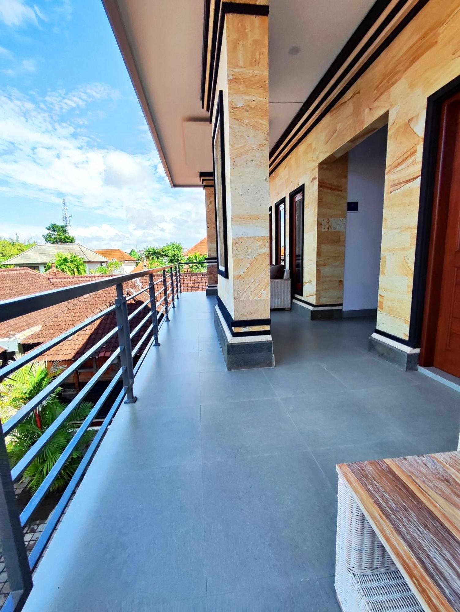 Sanur Vinandaka Homestay מראה חיצוני תמונה