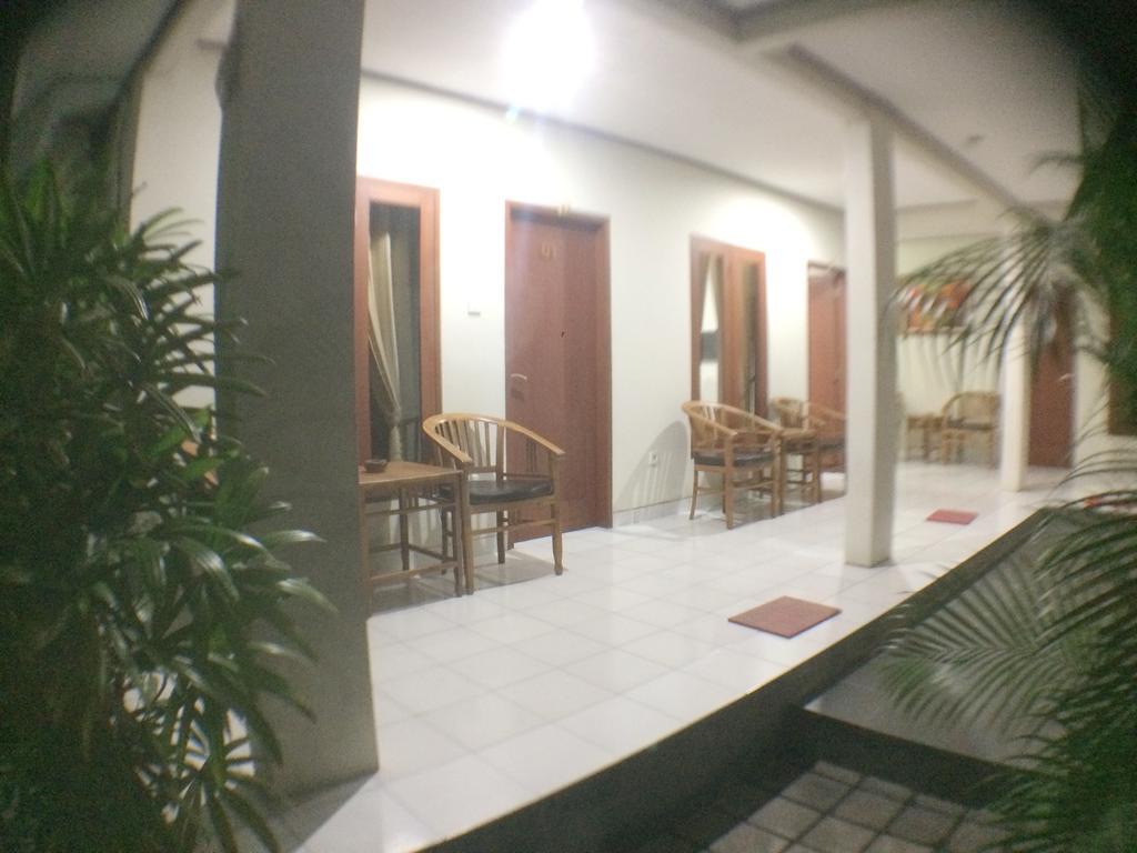 Sanur Vinandaka Homestay מראה חיצוני תמונה